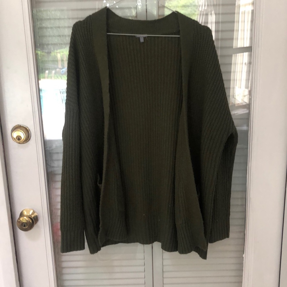 Hunter green cardigan from Charlotte Russe!